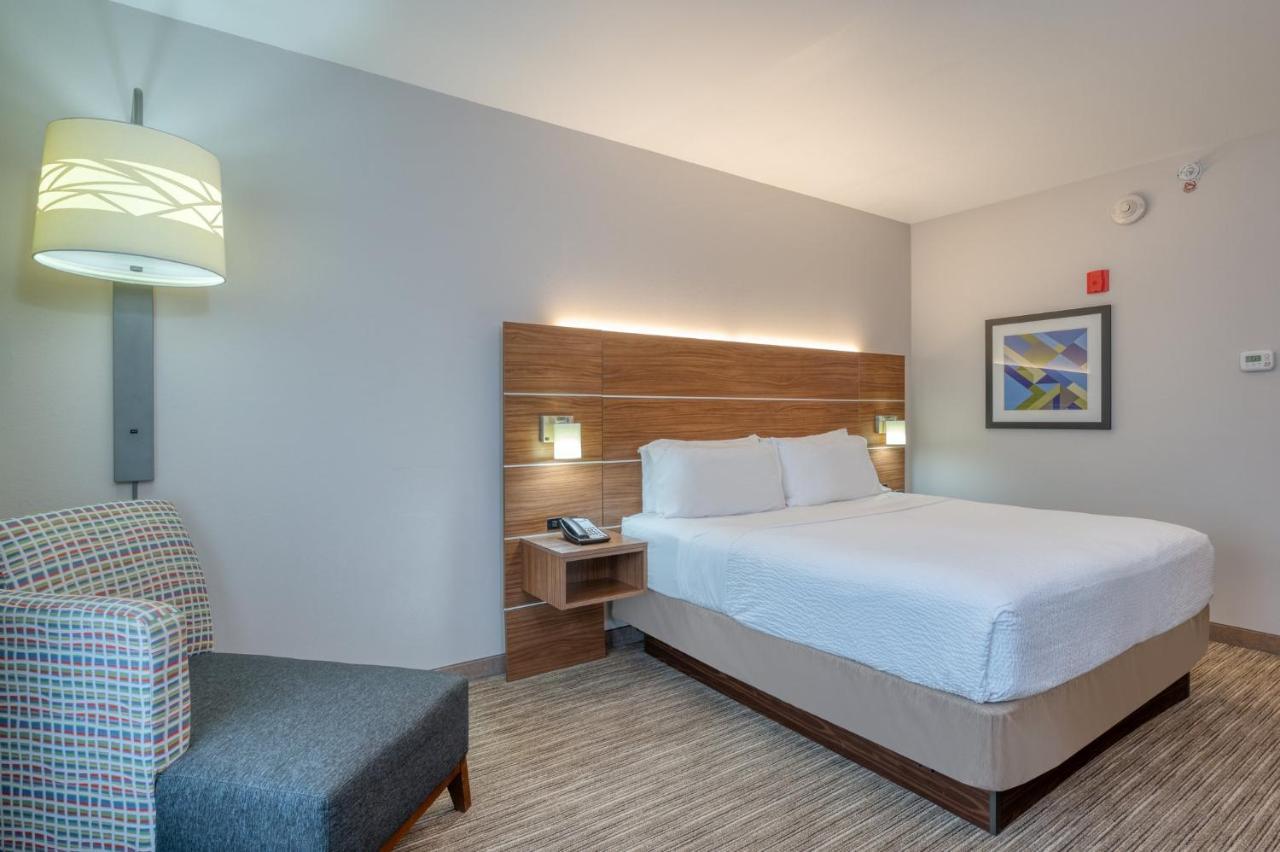 Holiday Inn Express Troy By Ihg Dış mekan fotoğraf